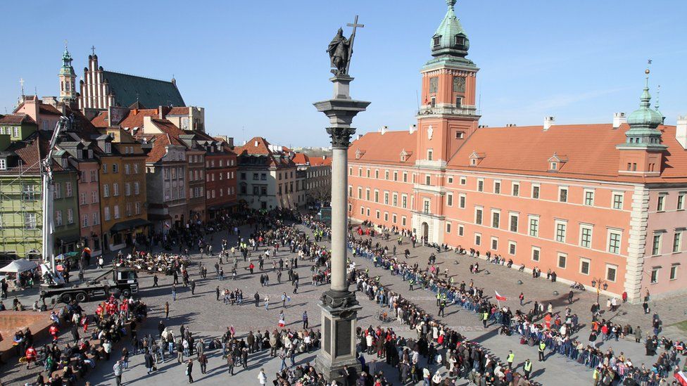 Navigating Poland’s Worker Visa: A Comprehensive Guide