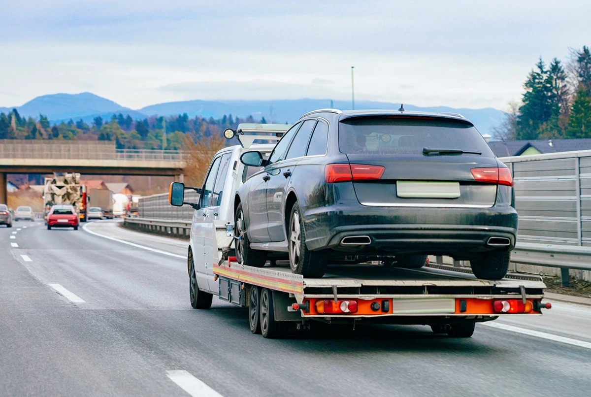 How to Schedule a Free Car Removal with Melbourne Cash For Carz